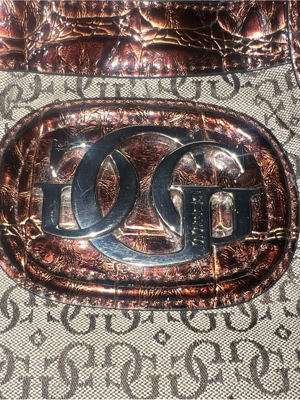 Vintage Guess Y2K Monogram Hobo Bag Bronze Croc Embossed Studded Purse - Picture 2 of 7